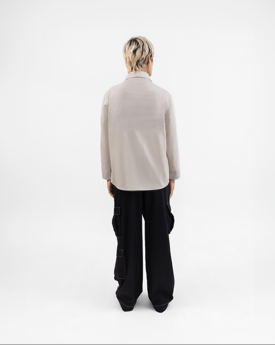 Beige zipper overshirt