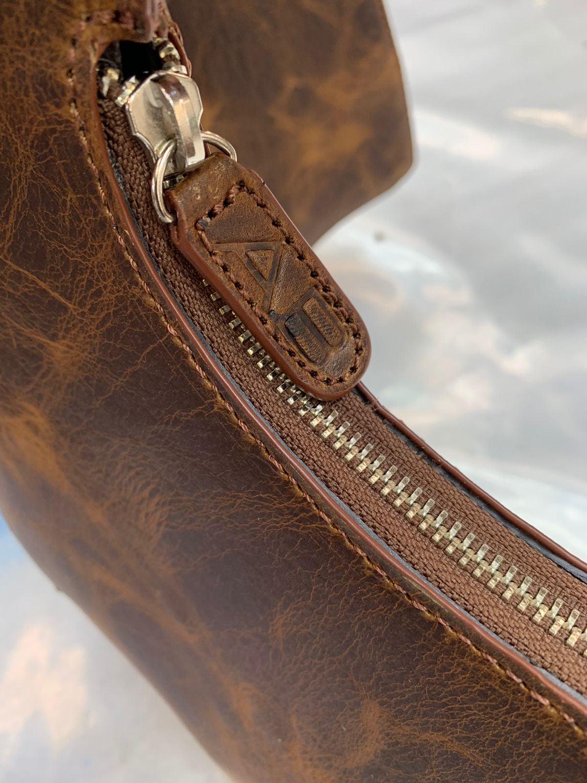 BETA BROWN LEATHER