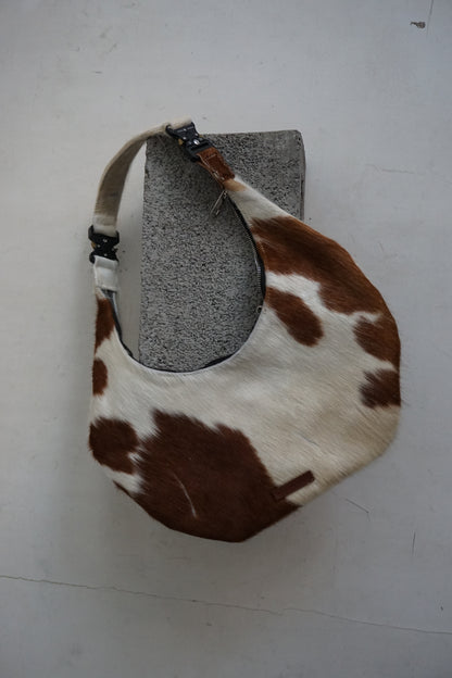 STALLION WHITE & BROWN