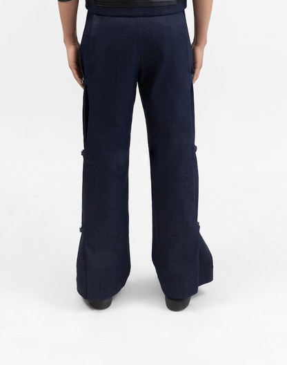Denim buckle pants